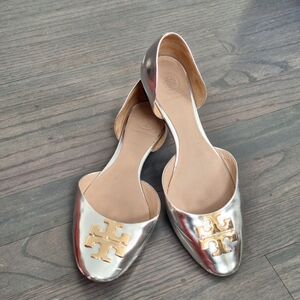 Tory Burch Metallic Silver Leather Raleigh Flats Sz 7 M